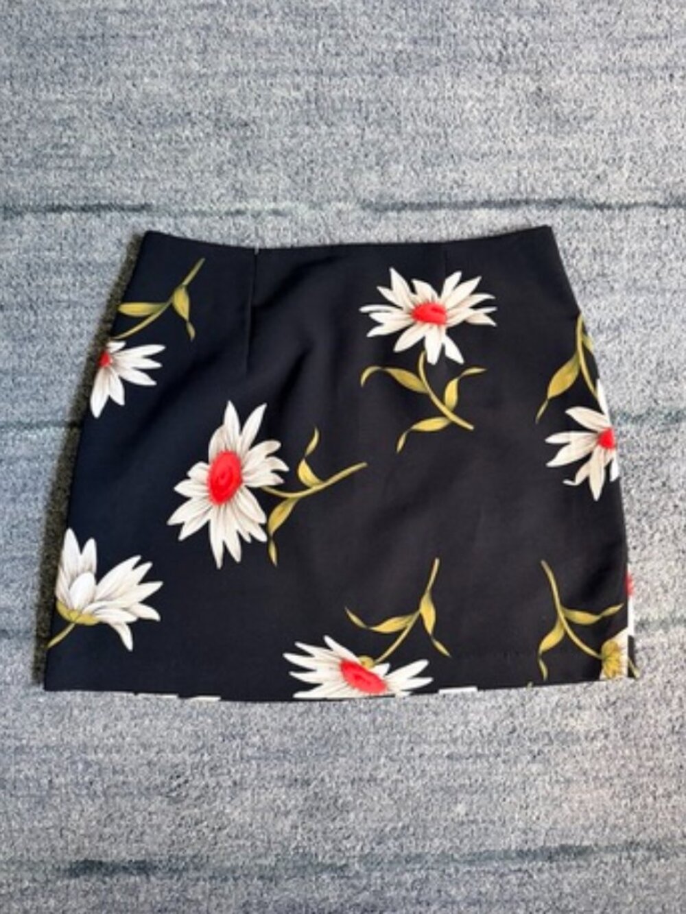 Vintage Necessary Objects Daisy Floral Mini Skirt — Fits like 0